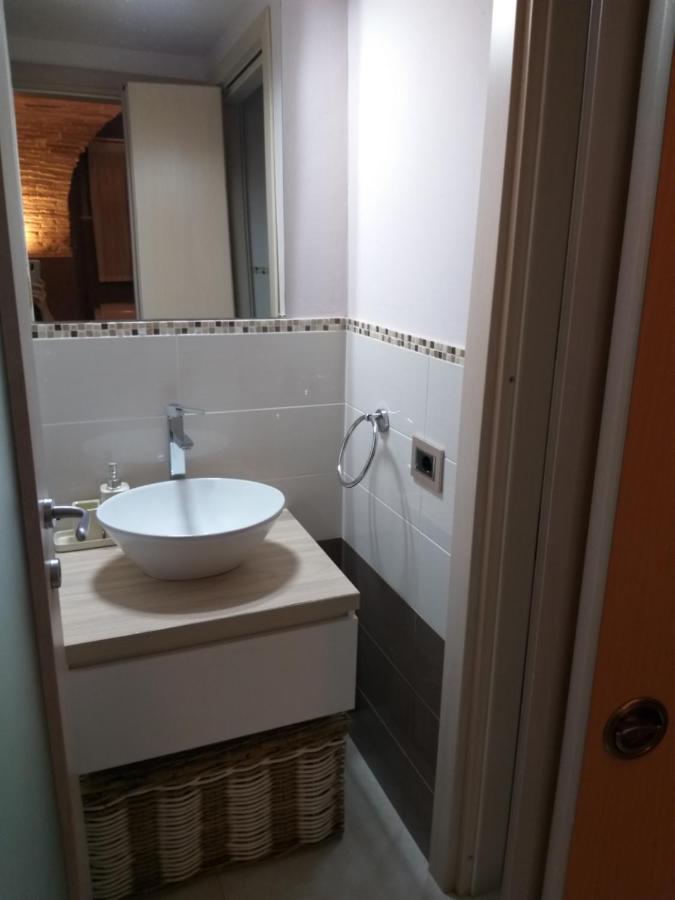 Al Castello Apartment กาญารี ภายนอก รูปภาพ